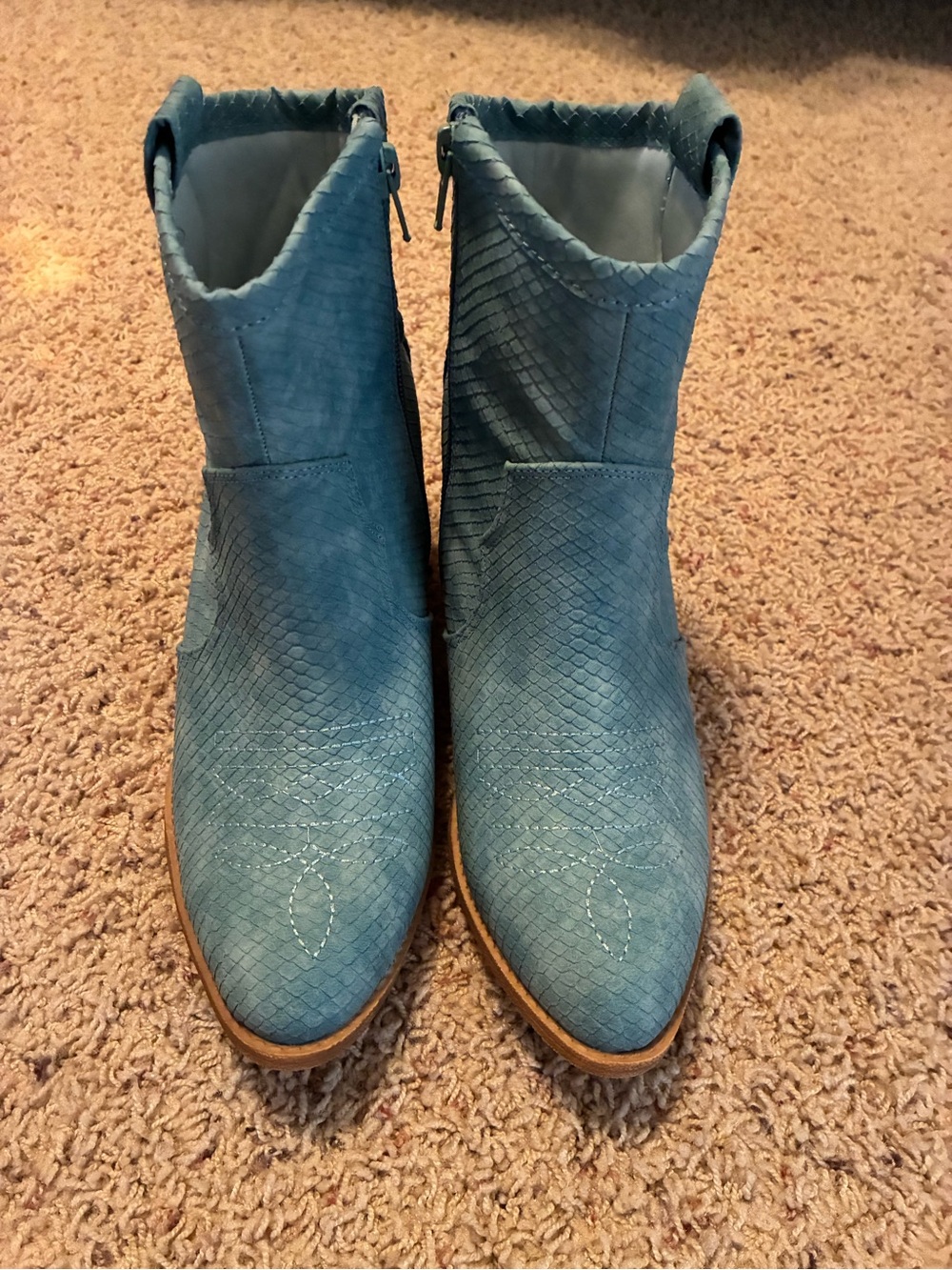 Dirty Laundry Teal Textured Ankle Booties